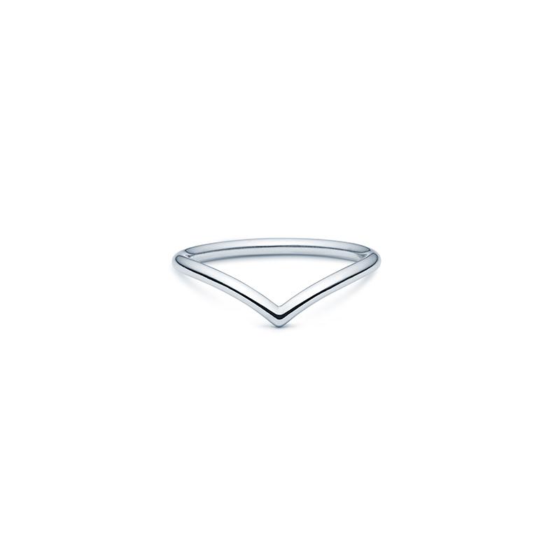 Dash V Sterling Sølv Ring - Eksklusiv Stil til Dit Look